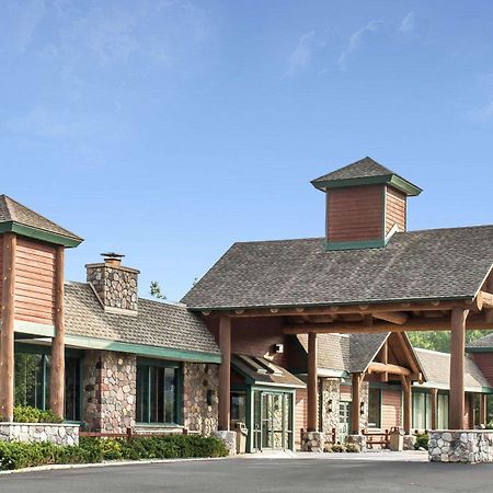 Quality Inn Rhinelander Exterior foto