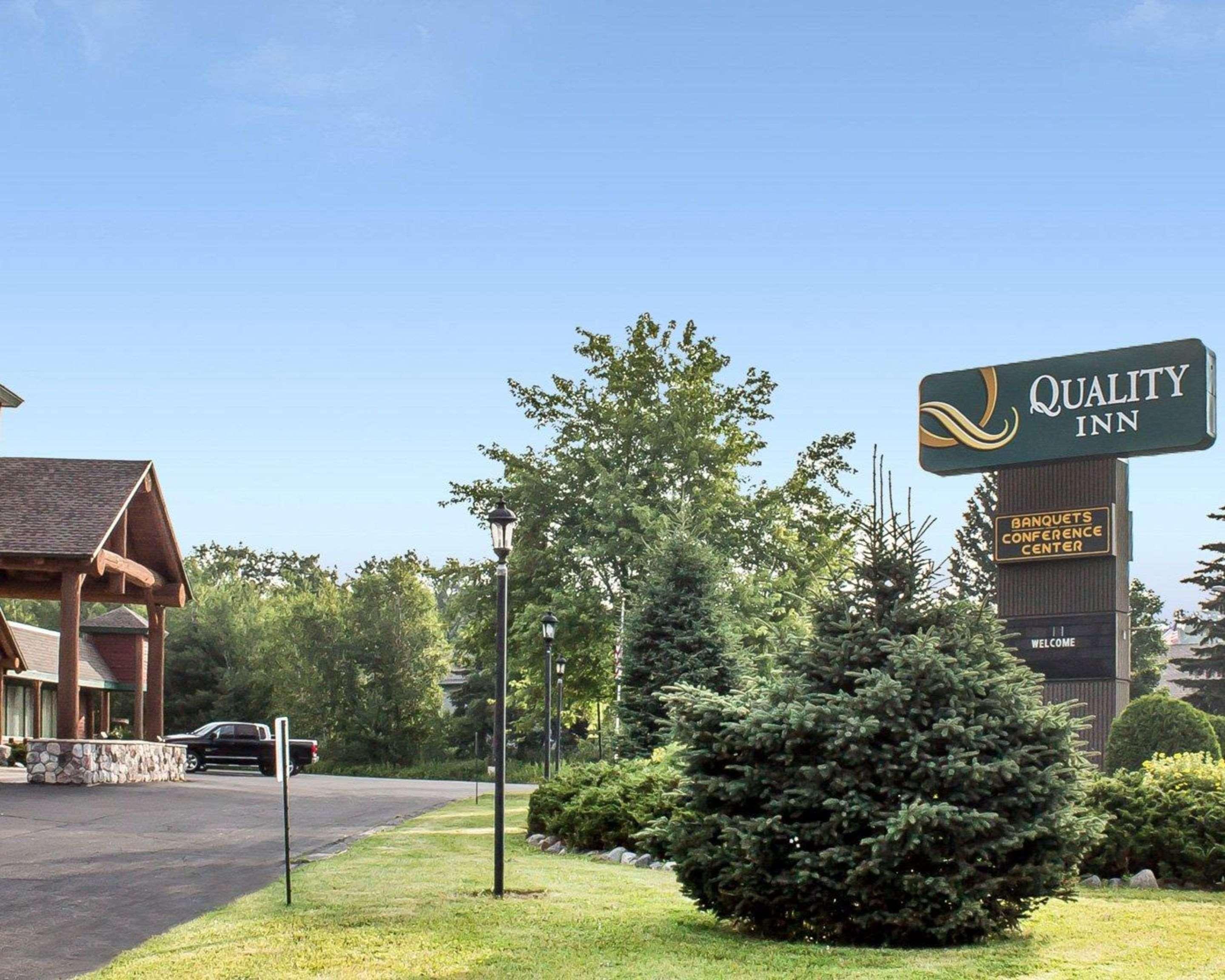 Quality Inn Rhinelander Exterior foto